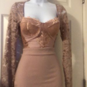 Lace top LS dre(s)🔥